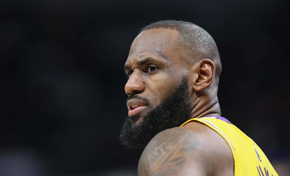 Saiba quando LeBron James vai bater o recorde da NBA