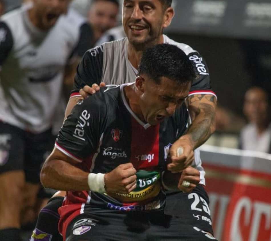 Campeonato Uruguaio: Deportivo Maldonado e Fénix vencem na estreia