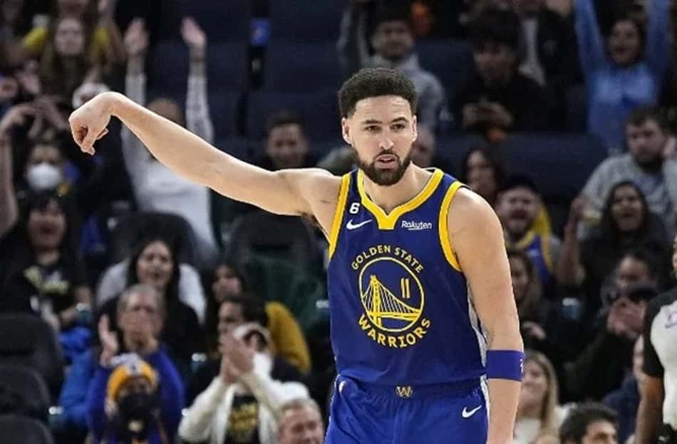 Klay Thompson dá show e Warriors atropela Thunder