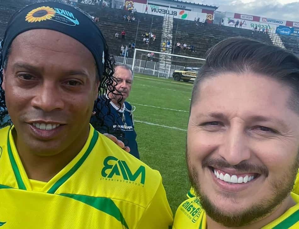 Ronaldinho Gaúcho e Léo Chile