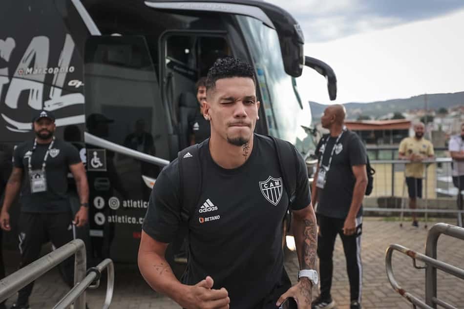 Paulinho, do Atlético-MG, revela ansiedade por estreia na Arena MRV: 'Estou encantado'