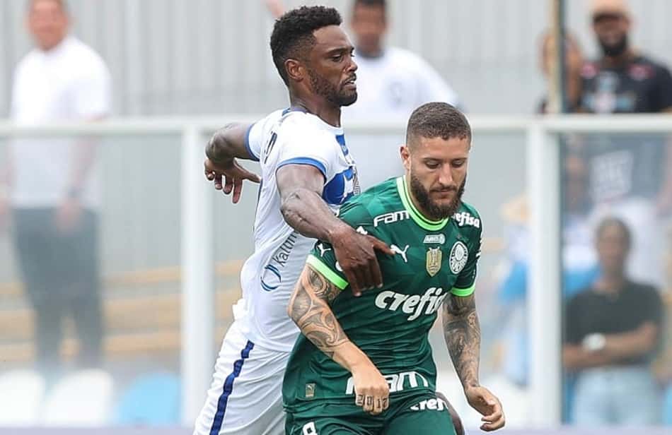 Esperando reforço para o meio, Abel Ferreira vê Zé Rafael 'sacrificado' no Palmeiras