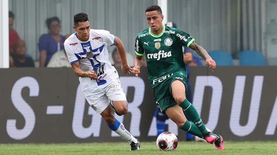 ANÁLISE: Giovani desponta como fator de desequilíbrio do Palmeiras, em 2023