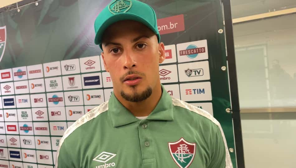 Guga exalta entrega do Fluminense mesmo com um jogador a menos: 'Nossa segurança é a parte defensiva'