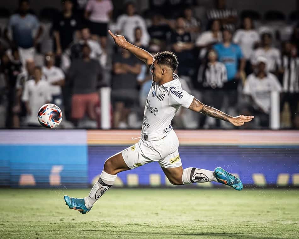 Santos: Marcos Leonardo tenta encerrar sua maior seca de gols contra o Santo André