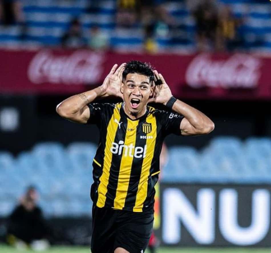 Campeonato Uruguaio: Peñarol vence jogo emocionante; Wanderers empata com Defensor