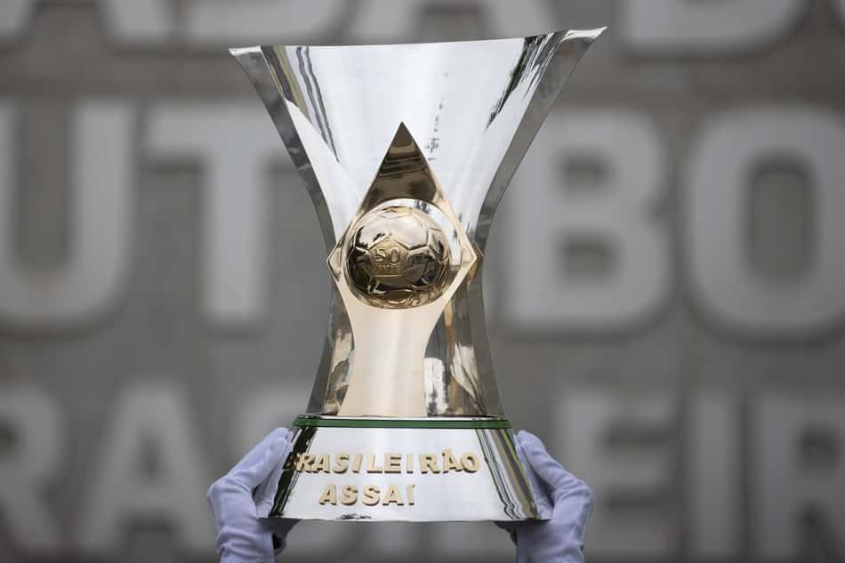 Brasileirão 2025: vidente aponta favoritos ao título e rebaixamento