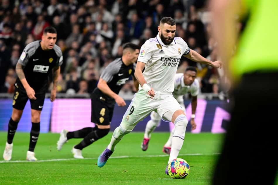 No primeiro jogo após título do Mundial de Clubes, Real Madrid goleia o Elche pelo Espanhol