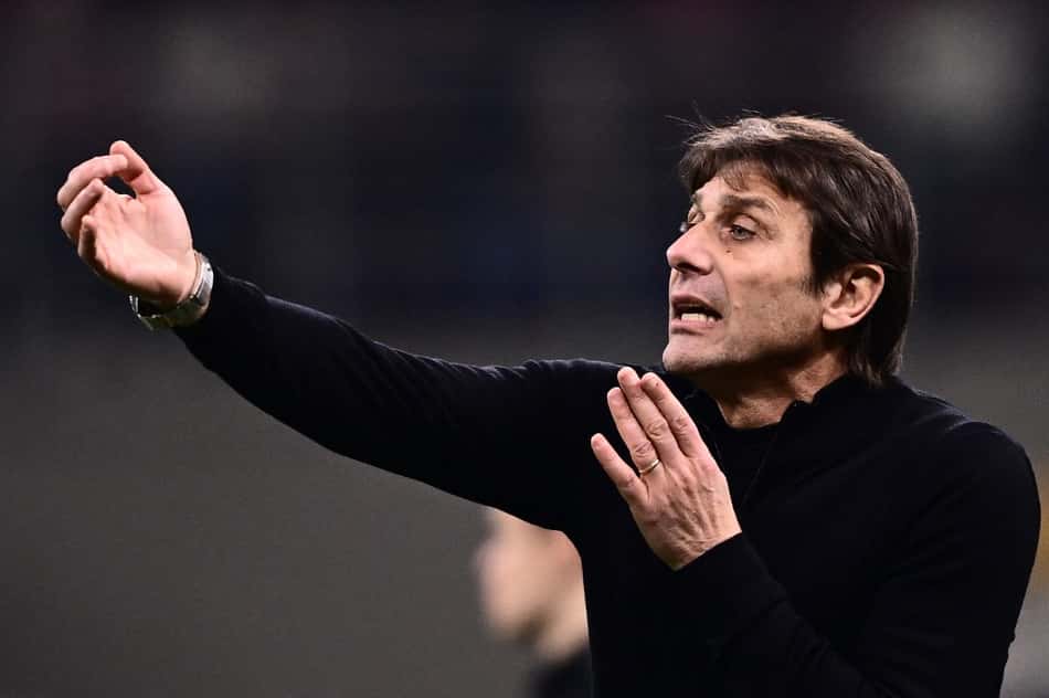 Insatisfeito com Rudi Garcia, Napoli mira contratação de Antonio Conte