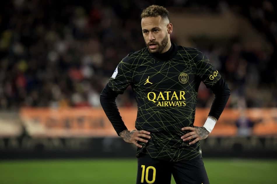 Escola de samba estuda homenagear Neymar na avenida no futuro