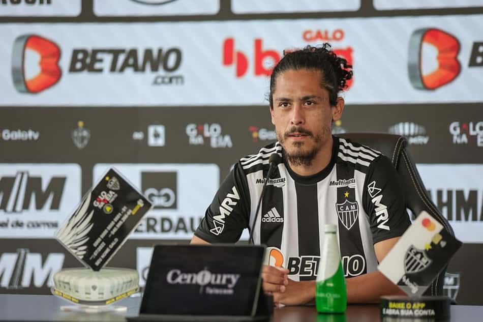 No Atlético-MG, Mauricio Lemos comenta busca por oportunidades e se diz próximo da estreia