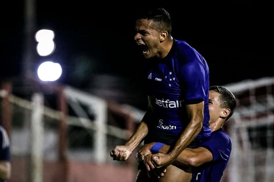 Bruno Rodrigues - Villa Nova x Cruzeiro - Palmeiras