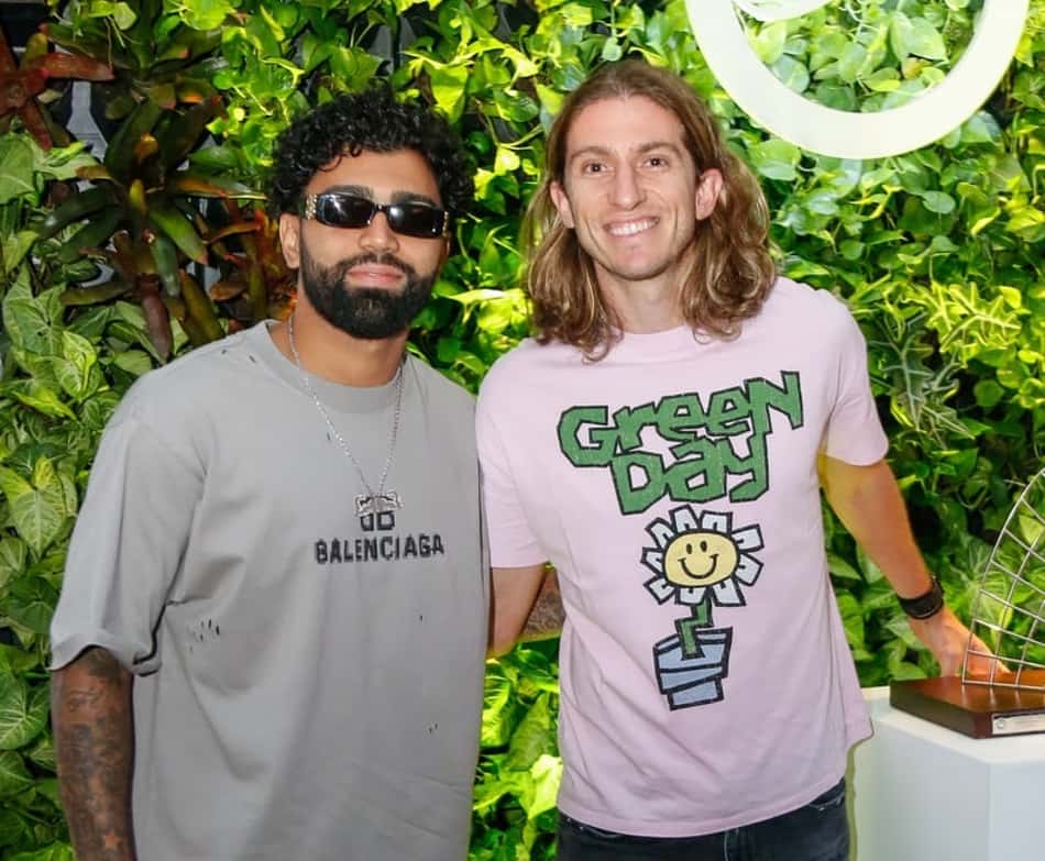 Gabigol e Filipe Luís, do Flamengo, comparecem ao Rio Open