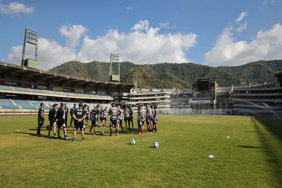 Carabobo repudia atos racistas antes do jogo com o Atlético-MG