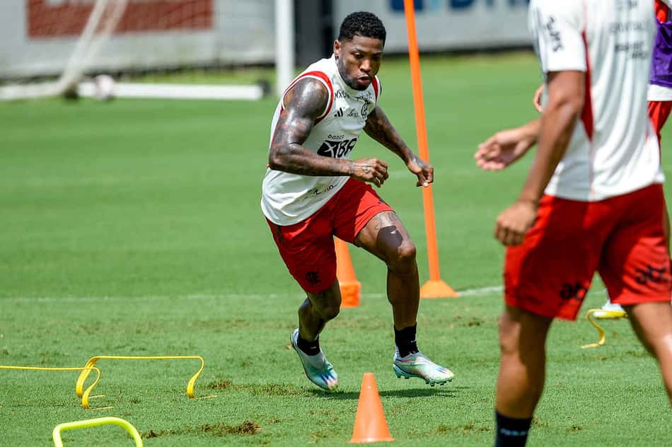 Treino do Flamengo tem atacante recuperado e Gerson na transição: veja a situação dos jogadores lesionados