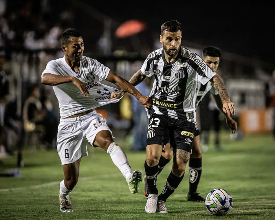 Ceilândia x Santos - Lucas Lima