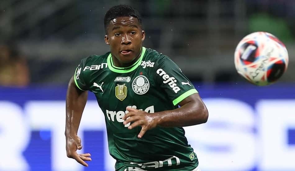 Endrick dá conselho para jovens do Palmeiras e exalta papel do pai em sua carreira