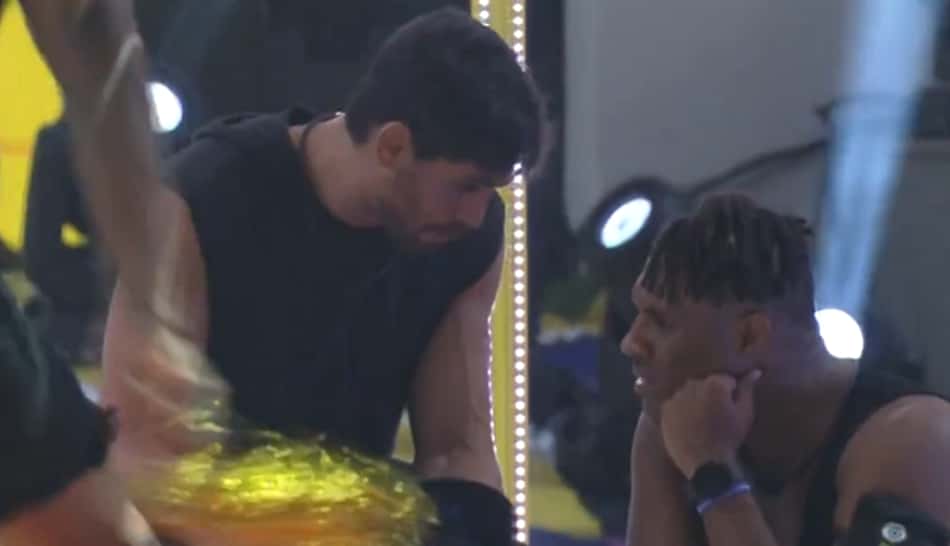 Cara de Sapato e Fred Nicácio discutem em festa no BBB 23: 'Você está rancoroso, melhore'