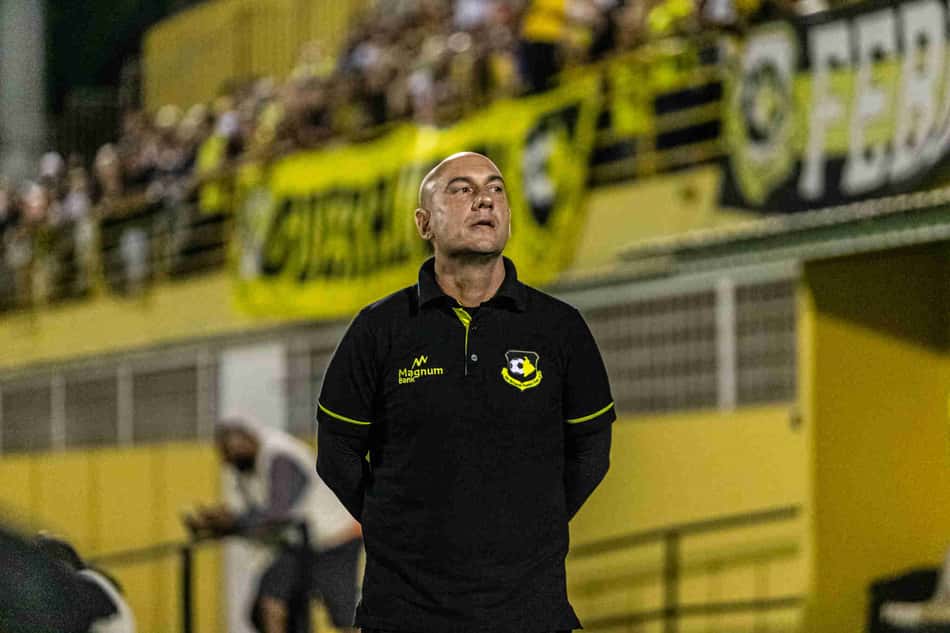 Destaque do Paulistão, técnico do São Bernardo garante: 'Tenho um plano para enfrentar o Palmeiras'