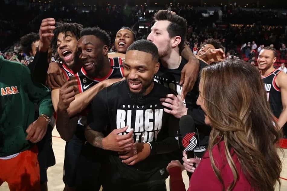 Damian Lillard torna-se oitavo jogador da história da NBA a ter atuação de 70 pontos