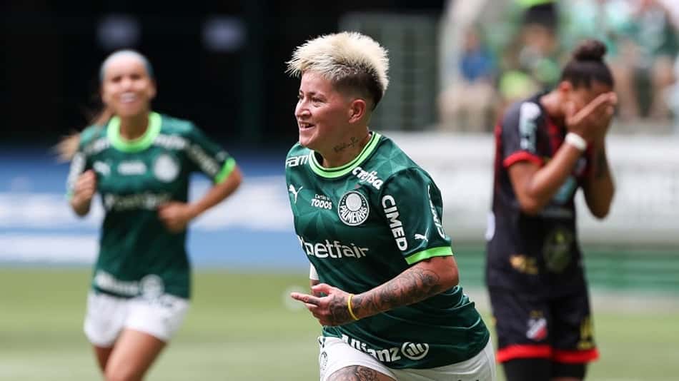 Yami Rodríguez comenta estreia pelo Palmeiras: 'É como se já tivesse jogado com elas'