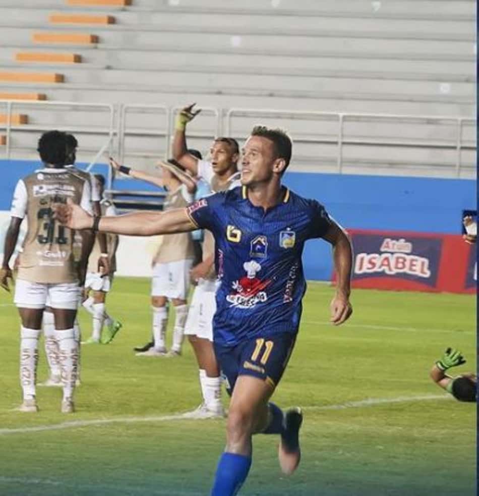 Equatoriano: Delfin e Orense empatam na rodada de estreia