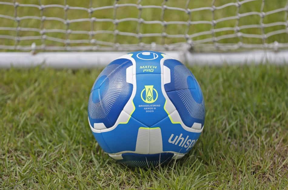 uhlsport GAME PRO, bola oficial das Séries C e D do Campeonato Brasileiro