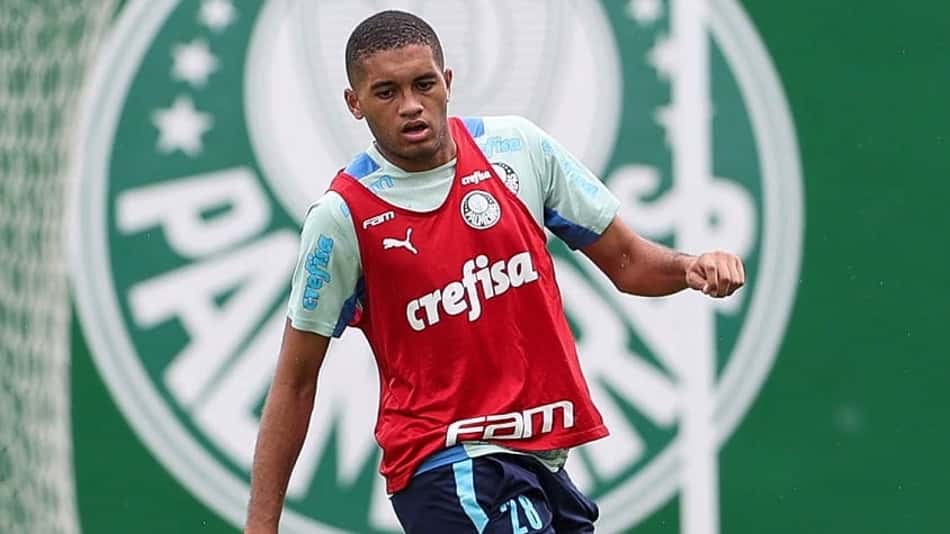 Capitão do Palmeiras Sub-17, Gabriel Vareta é inscrito no Brasileiro Sub-20 e projeta estreia na competição