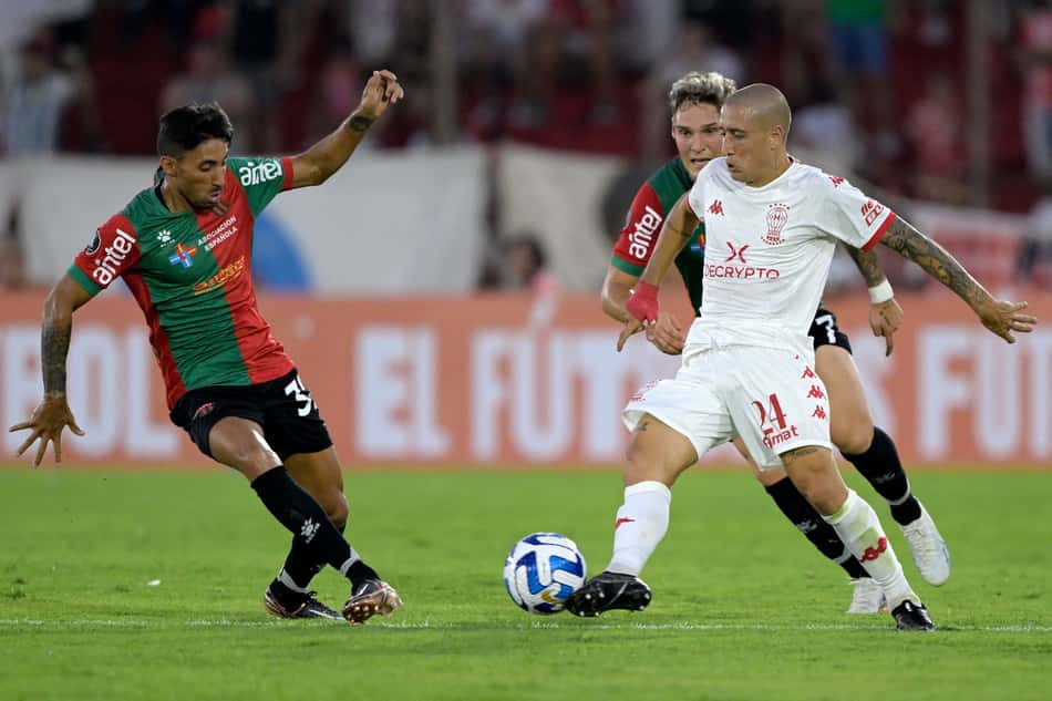 Huracán vence e garante vaga na Libertadores