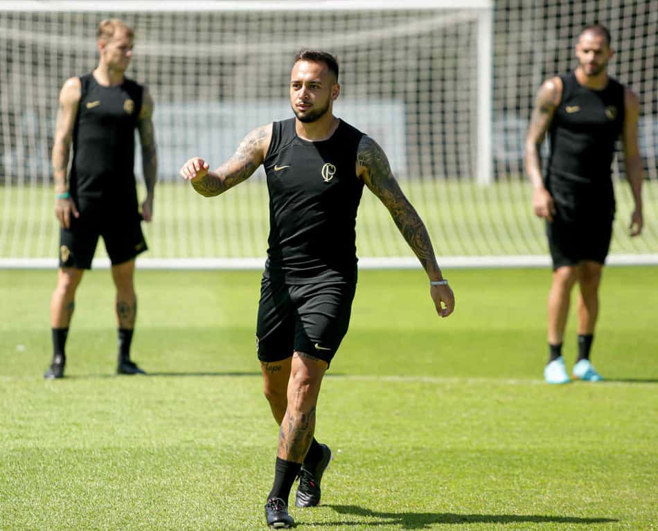 Maycon, Renato Augusto e Róger Guedes - Corinthians