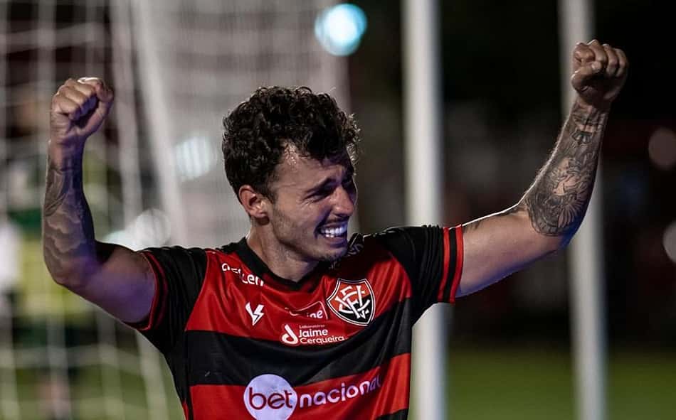 O início de temporada de Zeca com a camisa do Vitória