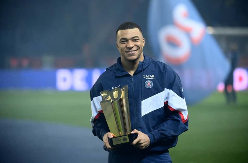 Ultimato a Mbappé: Dono do PSG exige que francês decida futuro nas próximas semanas