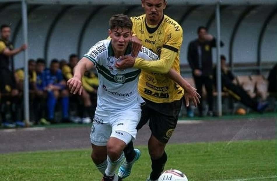 FC Cascavel vence Coritiba e abre vantagem nas quartas do Paranaense