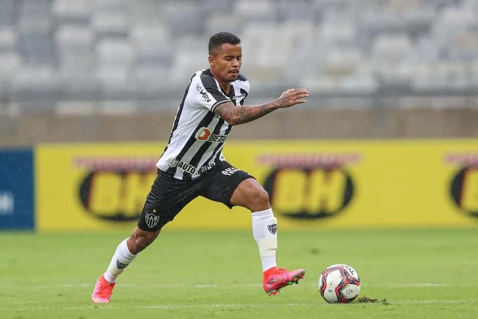 Busca por Allan: Palmeiras não baixa a guarda após 'golpe inesperado' do Atlético-MG