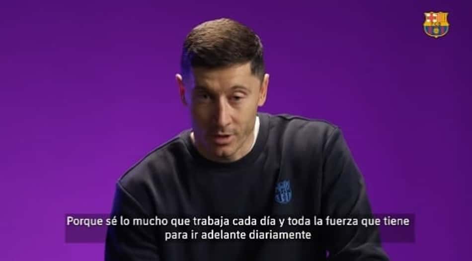 Dia da Mulher: Lewandowski e Mapi León reagem a comentários machistas em vídeo publicado pelo Barcelona