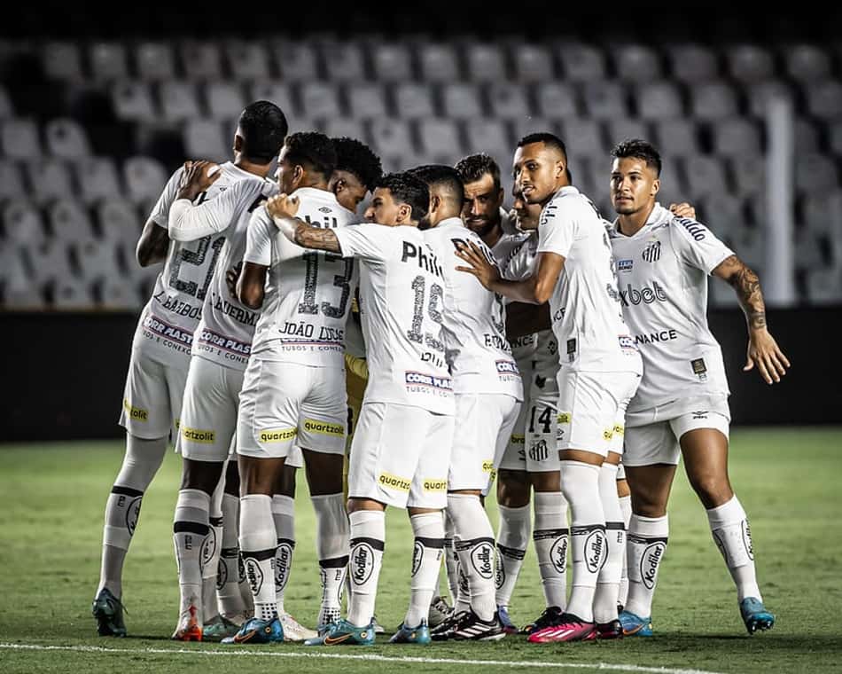 Com dificuldades no mercado, Santos deve optar por reforços 'sem grife'