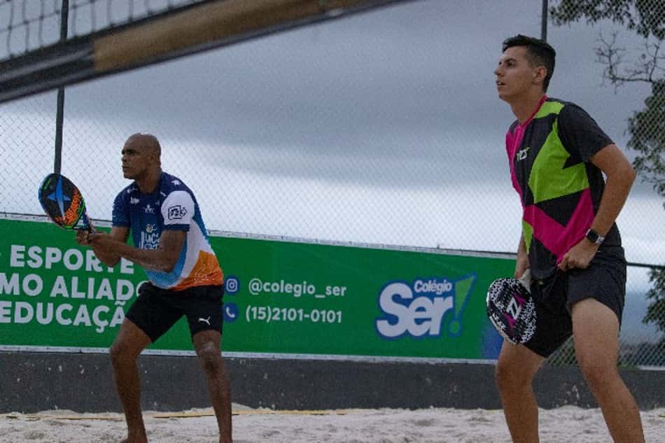 Gustavo Russo e Jaílson, ex-goleiro do Palmeiras e América (MG), vencem na estreia e vão à semi em Torneio de Sorocaba