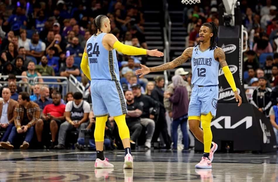 No olho do furacão, Dillon Brooks é tudo o que Ja Morant precisa