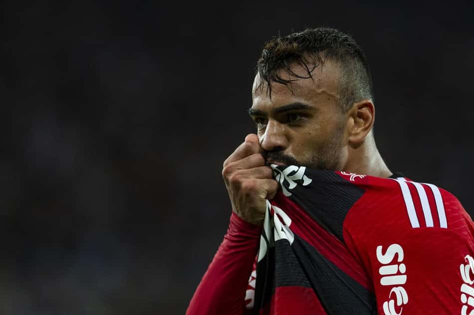 Fabrício Bruno celebra bom momento no Flamengo e defende Vítor Pereira: 'Trabalha muito'