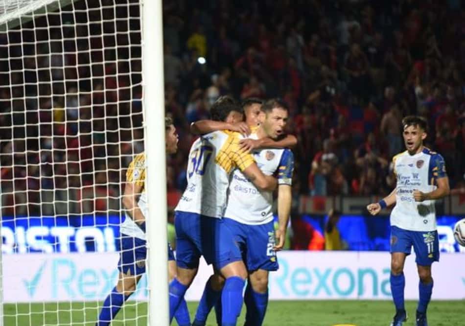Antes do Fortaleza, Cerro Porteño tropeça no Paraguaio