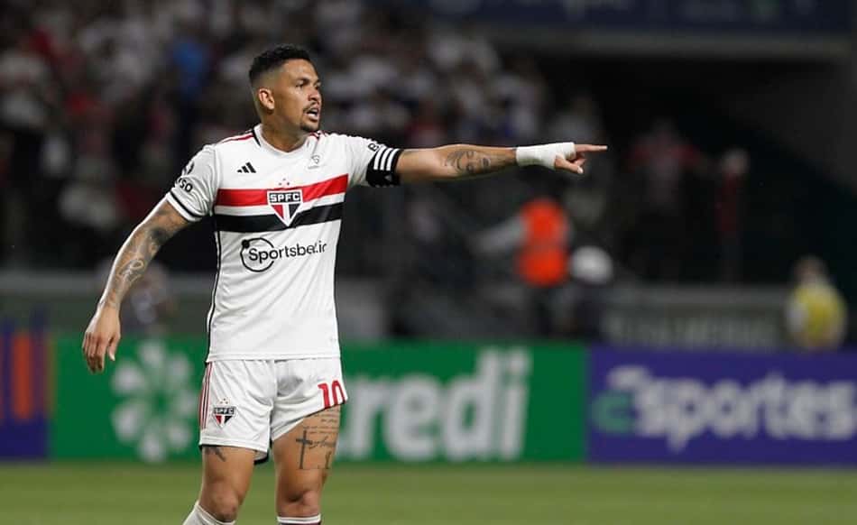 'A insatisfação é grande, estamos todos tristes', diz Luciano sobre eliminação do São Paulo no Paulistão
