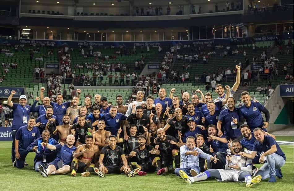 Reginaldo Lopes comemora vaga histórica do Água Santa na semi do Paulistão