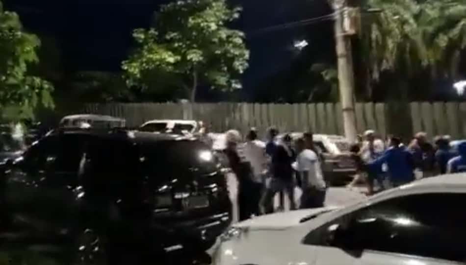 Torcedores de Atlético e Millonarios brigam em Belo Horizonte