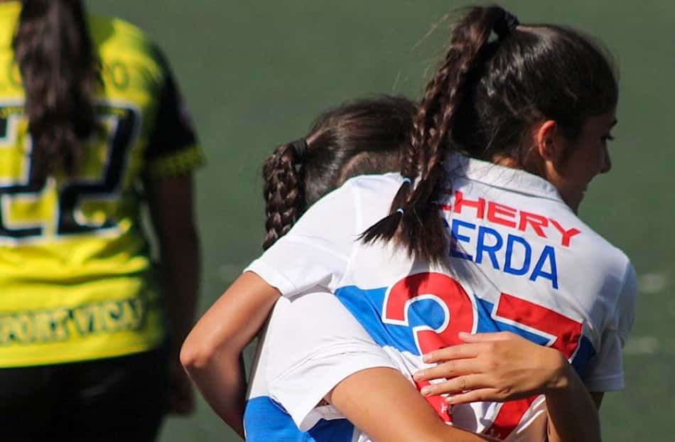 No futebol chileno, partida de torneio feminino termina em 20 a 0