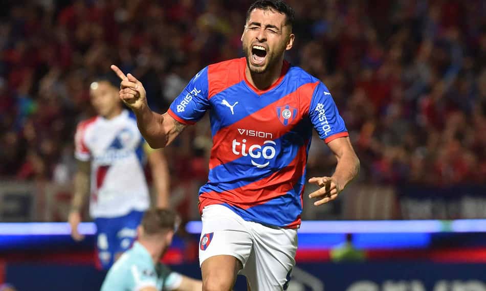 Fortaleza volta a perder para o Cerro Porteño e está fora da Libertadores