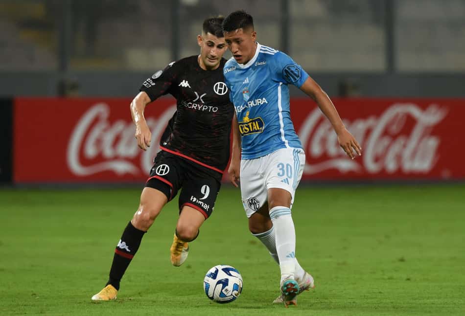 No apagar das luzes, Sporting Cristal vence Huracán e garante última vaga para a fase de grupos da Libertadores