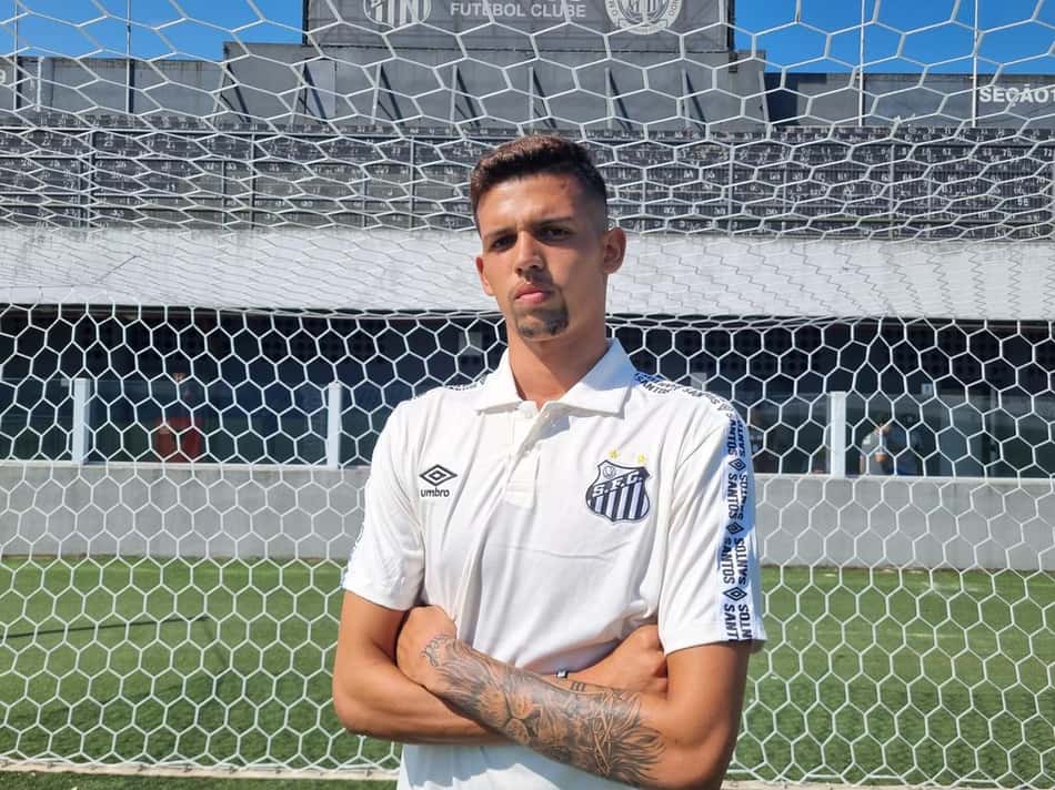 Goleiro do Sub-20 do Santos projeta próximo confronto do Brasileirão