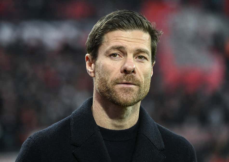Bayern de Munique entra na briga com Liverpool por Xabi Alonso