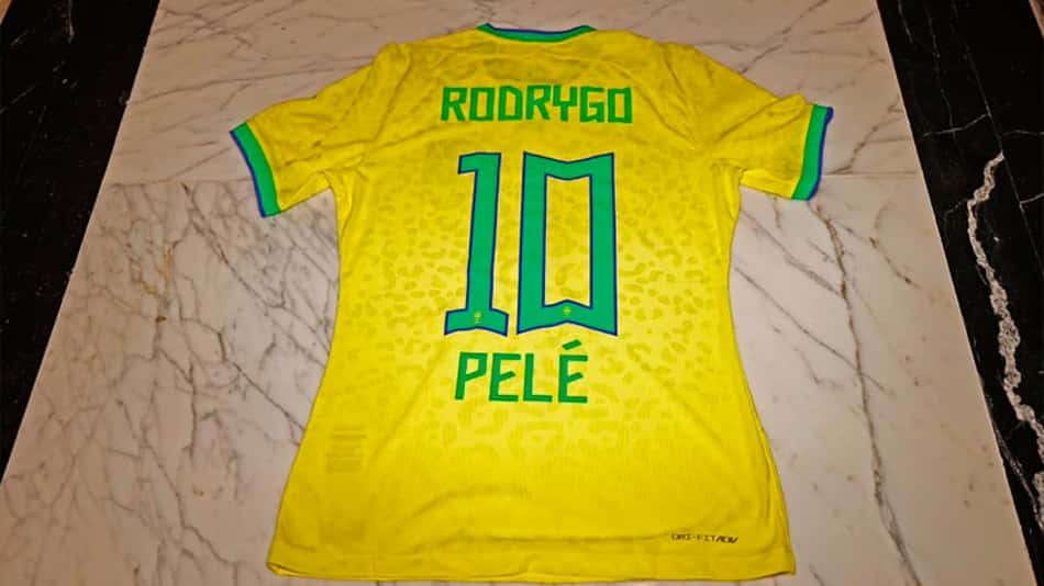 Seleção Brasileira irá homenagear Pelé no amistoso contra o Marrocos