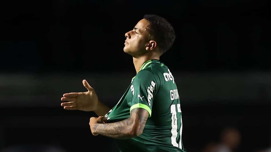 Giovani se destaca em treinamentos e pode ser 'surpresa' do Palmeiras na final do Paulistão